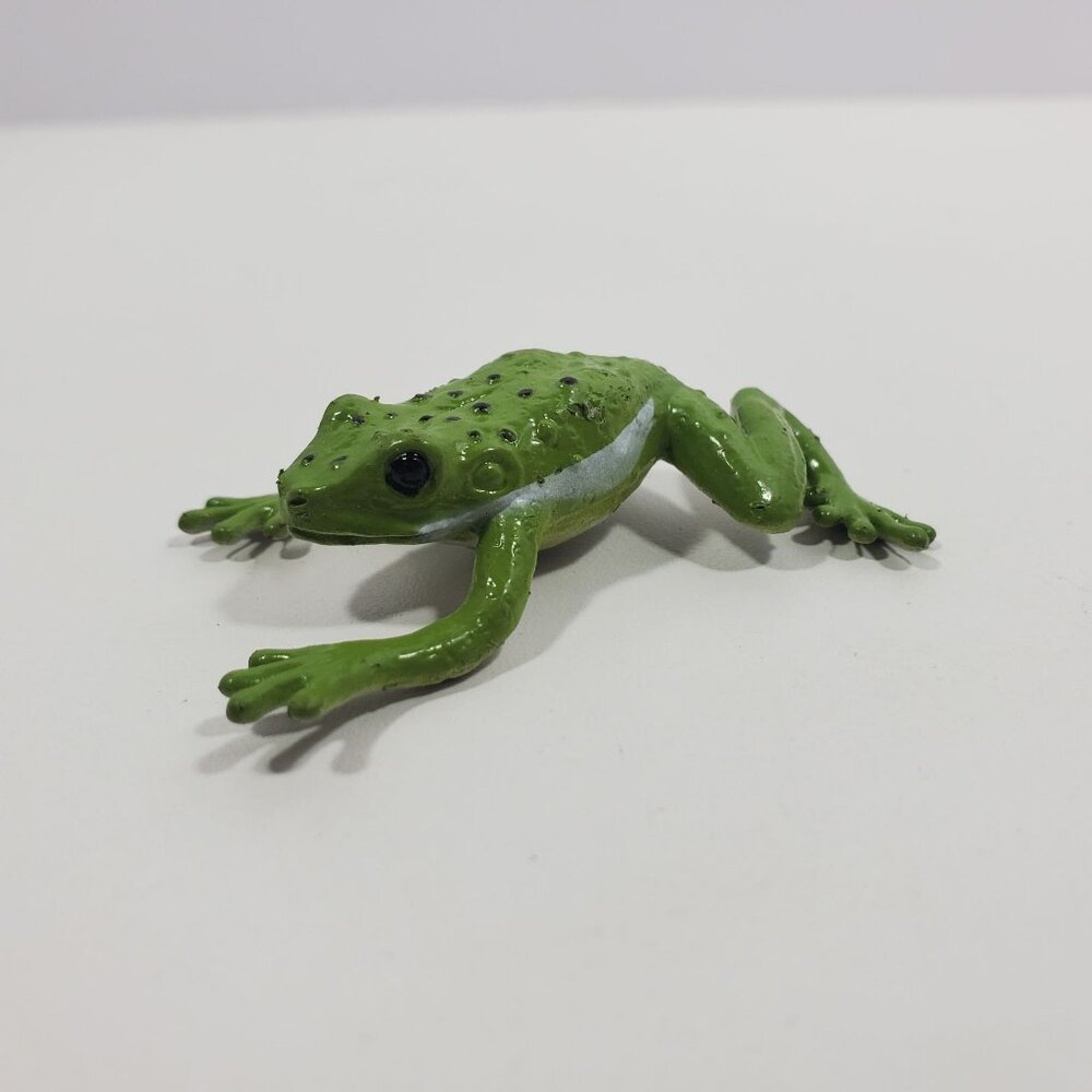 Safari Ltd Frogs And Lily Pad Mini Figures Lot 9 pc Colorful Plastic - Picture 4 of 16